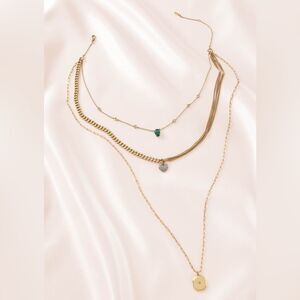 Stella & Dot Layered Heirloom Necklace Gold Tone, EUC